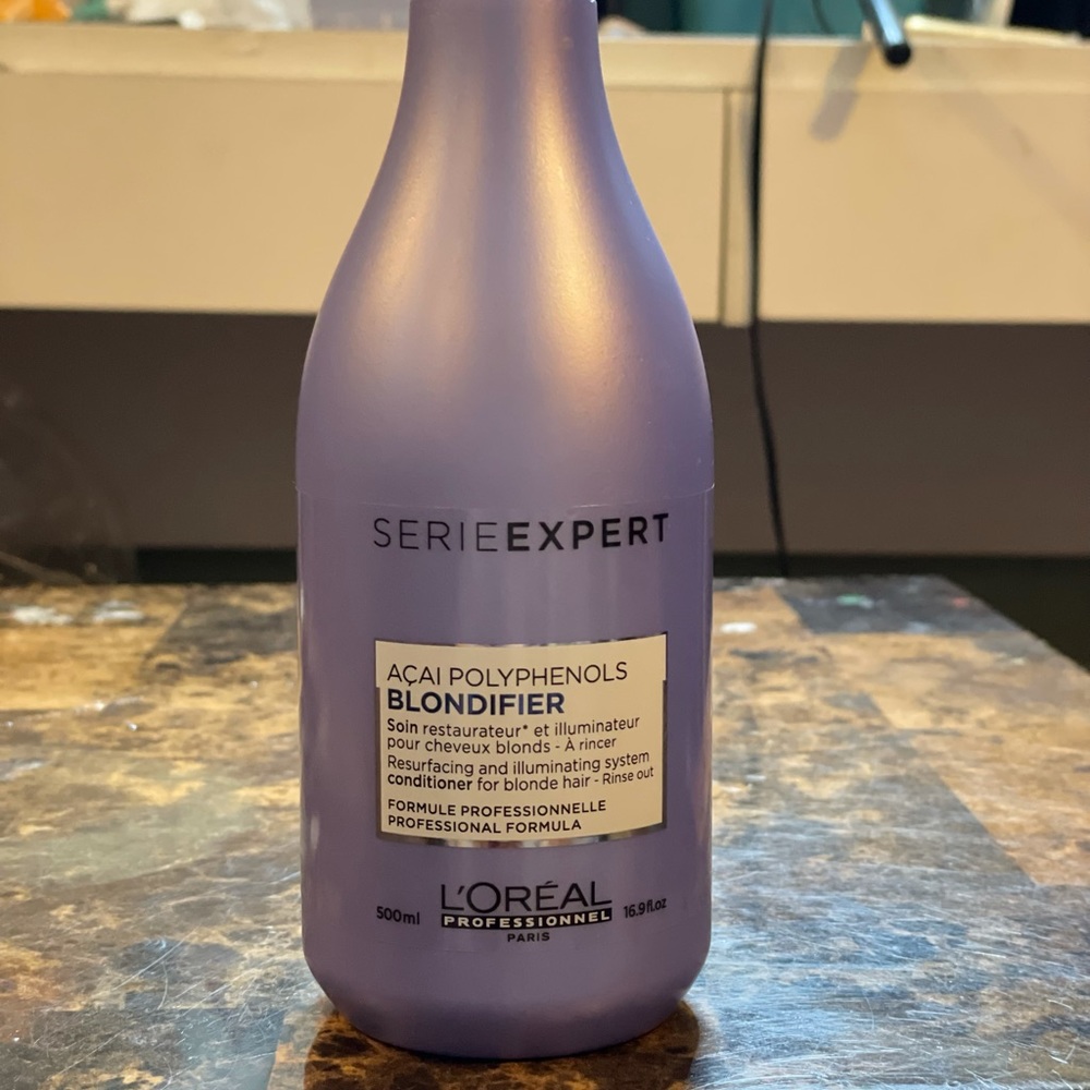 Professional L’Oréal blondifier